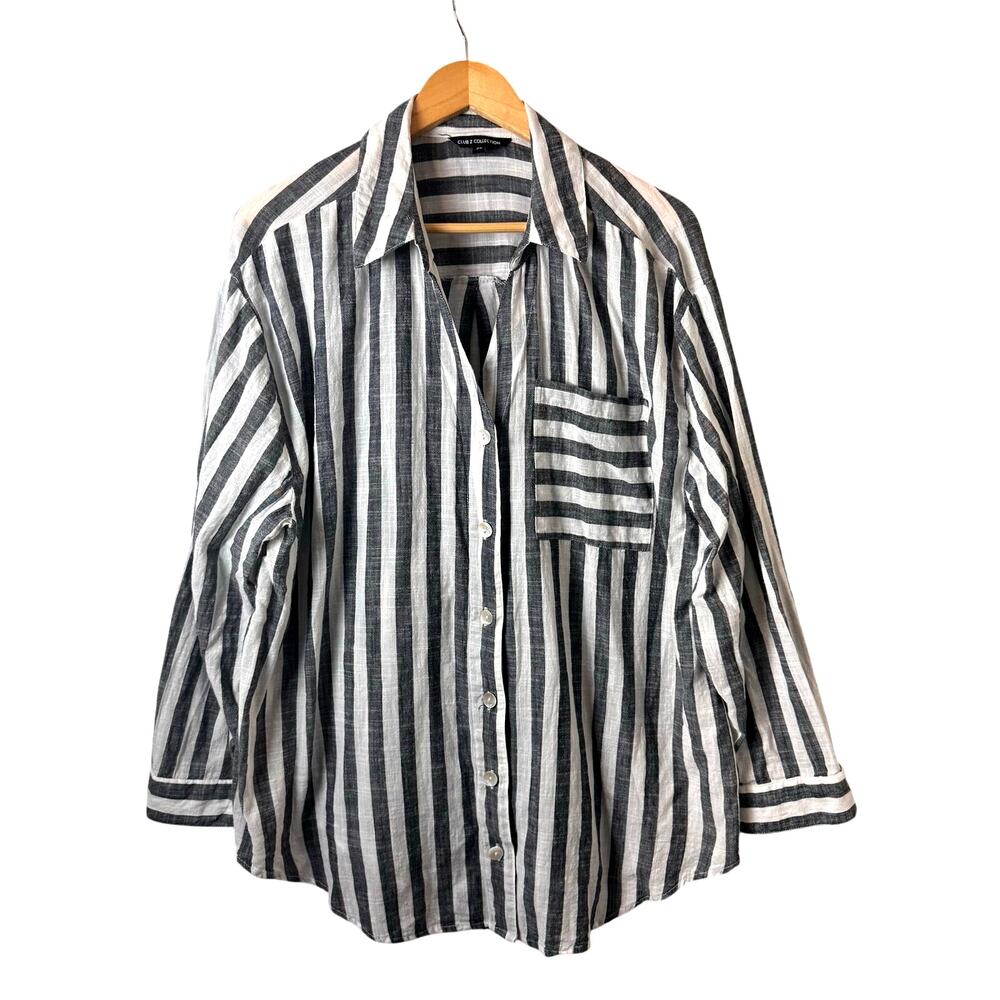 Club Z Striped Button Down Shirt Women’s 2X relaxed white long sleeve Nautical
